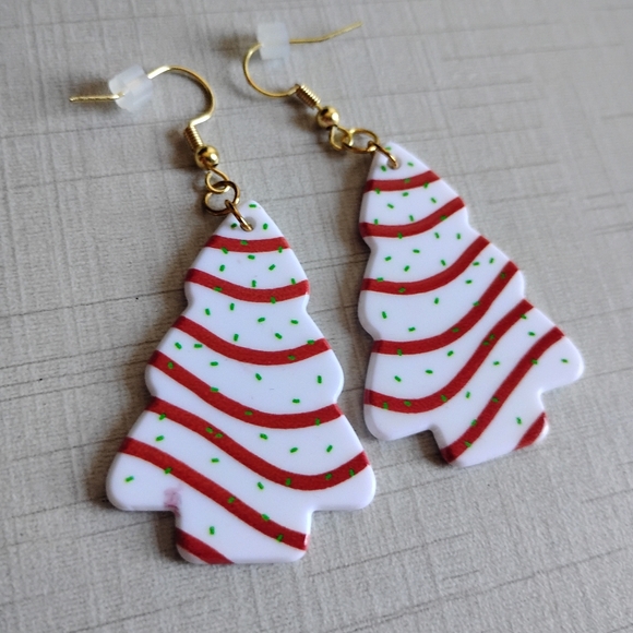Christmas Tree Snack Cake Earrings 18k Gold Plated French Hooks - Picture 1 of 5